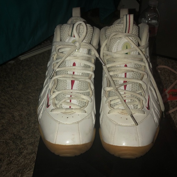 White Gucci X Nike Foamposite - Picture 5 of 5